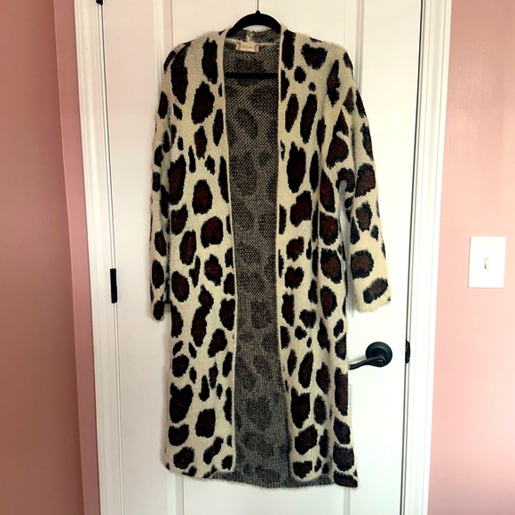 Altar'd State Sweaters - Women’s Altar’d State leopard eyelash cardigan